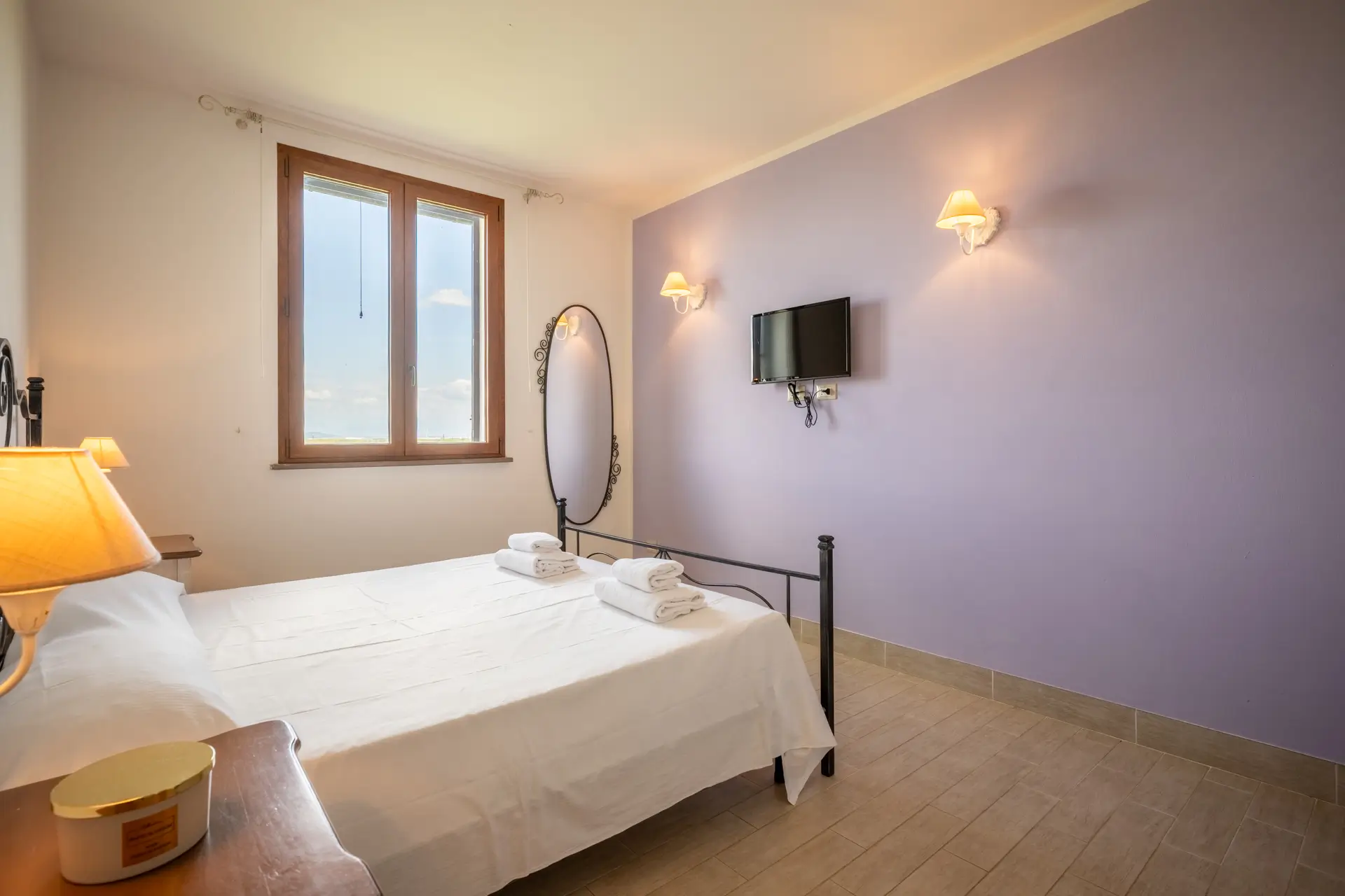 Camera da letto con vista - Appartamento "Moraiolo"